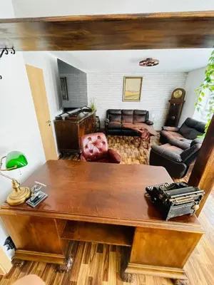 Ein Sitzbereich in der Unterkunft Seenland Residenz