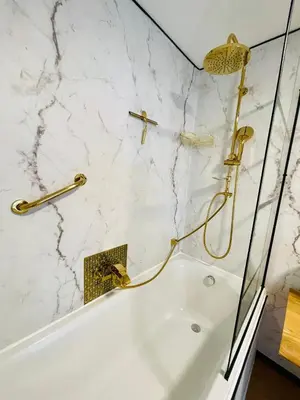 Ein Badezimmer in der Unterkunft Seenland Residenz
