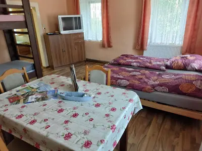 Ein Bett oder Betten in einem Zimmer der Unterkunft Ferienwohnung Bretnig