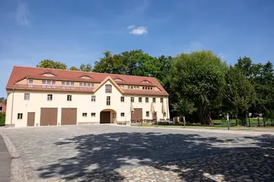 Das Gebäude in dem sich das Privatzimmer befindet