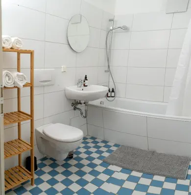 Ein Badezimmer in der Unterkunft Design FerienOase mit Einzelbetten - 2 Schlafzimmer - Waschmaschine - Parkplatz