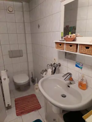 Ein Badezimmer in der Unterkunft Monteurswohnung am Obstgarten
