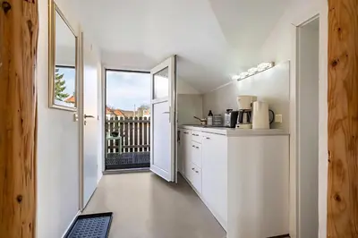 Küche/Küchenzeile in der Unterkunft Blick über Dresden - Terrasse - 3 Zimmer - modern renoviert