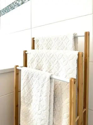 Ein Bett oder Betten in einem Zimmer der Unterkunft NewCityHome - Chemnitz - 3 Zi - Comfort Apartment Frida - Central