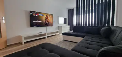 TV/Unterhaltungsangebot in der Unterkunft 2 Bedroom Cityview Apartment PS5-QLED TV-Parking