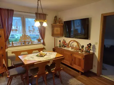Küche/Küchenzeile in der Unterkunft Gemütliche Ferienwohnung bis 5 Personen nahe Seiffen mit Garten,Grill und Kachelofen