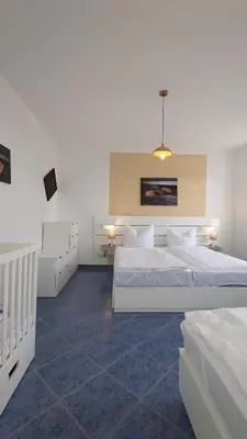 Ein Bett oder Betten in einem Zimmer der Unterkunft alte Bäckerei Ottendorf-Okrilla - #Lisa# im Norden von Dresden, WLan, Netfix