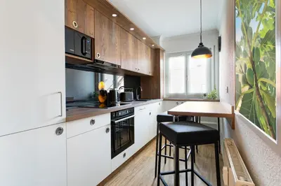 Küche/Küchenzeile in der Unterkunft Moderne Appartement Wohnung mit 2 Schlafzimmern im Zentrum von Riesa