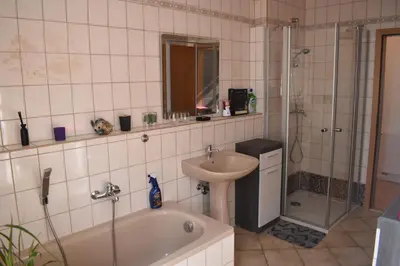 Ein Badezimmer in der Unterkunft FeWo Schmetterling
