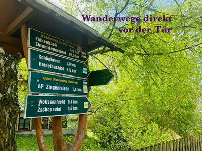 Ein Zertifikat, Auszeichnung, Logo oder anderes Dokument, das in der Unterkunft Am Schloss Wolkenstein, 86m2, 3BR, Babybett, Office ausgestellt ist