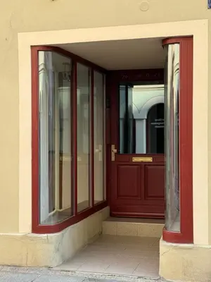 Eine Fassade oder ein Eingang zu Sweet Home Inside Pirna one