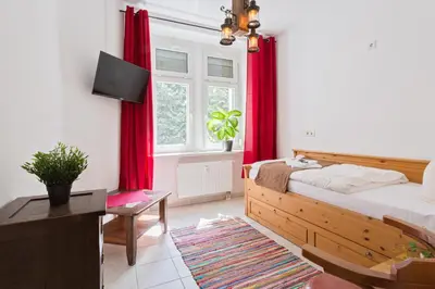Ein Bett oder Betten in einem Zimmer der Unterkunft Gästezimmer IV Einzelzimmer in Unterkunft mit Gemeinschaftsbad und Gemeinschaftsküche Chemnitz