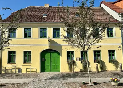 Das Gebäude in dem sich die Ferienwohnung befindet