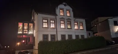 Das Gebäude in dem sich die Ferienwohnung befindet
