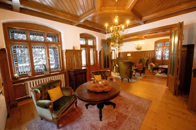 Ein Sitzbereich in der Unterkunft Villa Märchenland