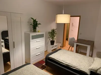 Ein Bett oder Betten in einem Zimmer der Unterkunft Gablenz - Apartments - ideal für bis zu 5 Pers