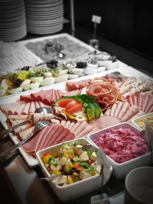 Essen im Hotel oder in der Nähe