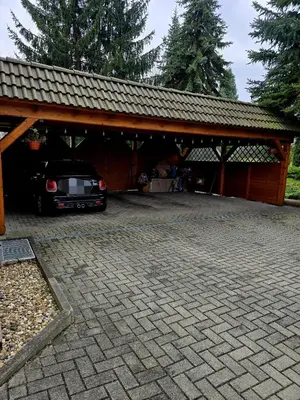 Das Gebäude in dem sich die Ferienwohnung befindet