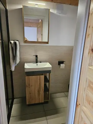Ein Badezimmer in der Unterkunft Unterkunft , Ferienwohnung auf dem Land, Monteurswohnung