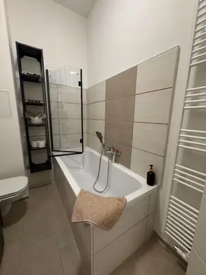 Ein Badezimmer in der Unterkunft Palais Green Altstadt, Zentral, Porzellanmanufaktur