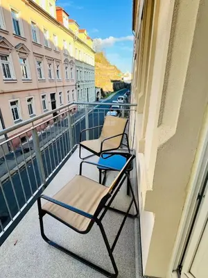 Ein Balkon oder eine Terrasse in der Unterkunft Palais Orange Altstadt Romantik nahe Dom