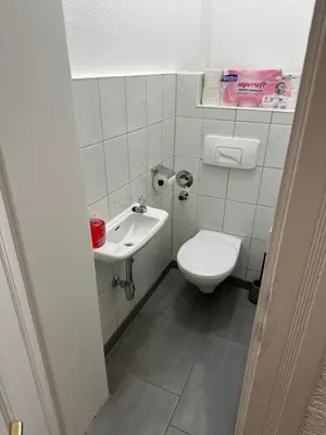 Ein Badezimmer in der Unterkunft Linda Ninh Apartment