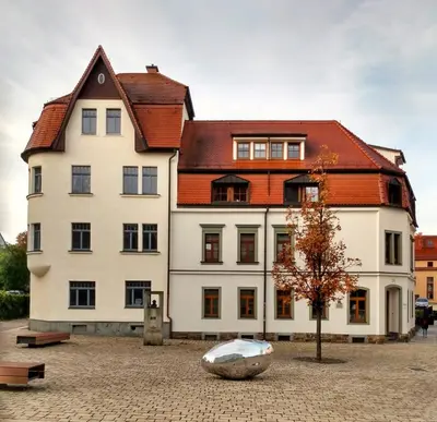 Das Gebäude in dem sich die Ferienwohnung befindet
