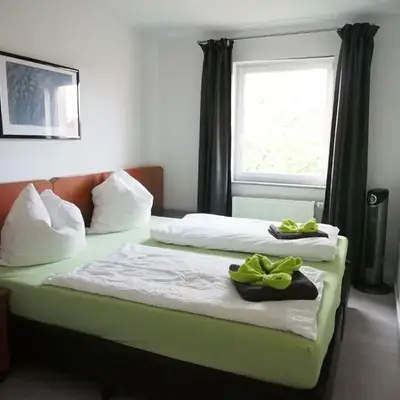 Gemeinschaftsapartment 8 - Ferienwohnung Ottendorf-Okrilla