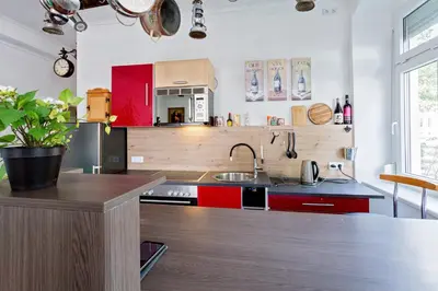 Küche/Küchenzeile in der Unterkunft Doppelzimmer III Gästezimmer in Unterkunft mit Gemeinschaftsbad und Gemeinschaftsküche Chemnitz