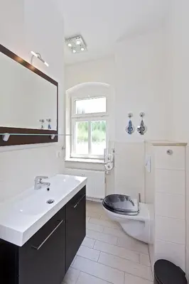 Ein Badezimmer in der Unterkunft Ferienwohnung am Blauen Wunder