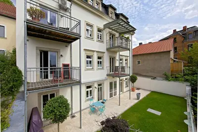 Das Gebäude in dem sich die Ferienwohnung befindet