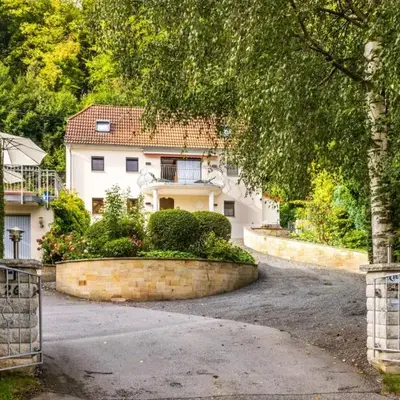 Elbvilla Pirna mit Sauna und Kamin mit privatem Zugang zur Elbe