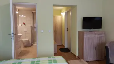 Ein Badezimmer in der Unterkunft Ferienwohnung am kleinen Bärenstein 01796 Struppen OT Thürmsdorf Thürmsdorfer Str 28