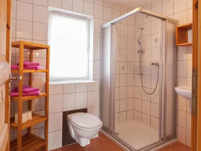 Ein Badezimmer in der Unterkunft Ferienhaus, Mittelndorf