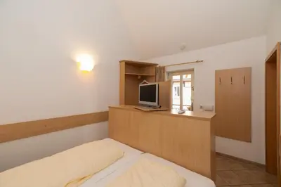 TV/Unterhaltungsangebot in der Unterkunft Pension HOFZWANZIG Dresden-Laubegast