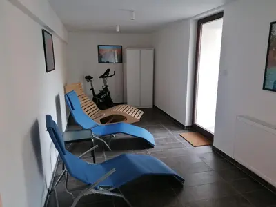 Ein Sitzbereich in der Unterkunft Haus Charlottenburg 1, zentrumsnah gelegen, mit Blick auf die Festung