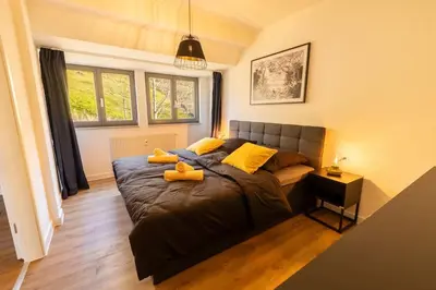 Ein Sitzbereich in der Unterkunft Pirna City Apartment - 4 Personen, WLAN, Waschmaschine