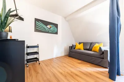 Ein Sitzbereich in der Unterkunft Pirna City Apartment - 4 Personen, WLAN, Waschmaschine