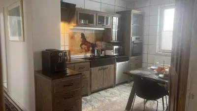 Küche/Küchenzeile in der Unterkunft Rim Ferienwohnung in Lauchhammer 1 OG 100 qm