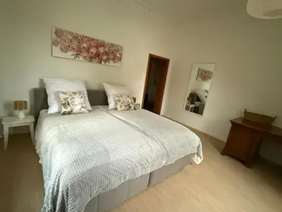 Ein Bett oder Betten in einem Zimmer der Unterkunft Komfortables 3 Zimmer Apartment in Dresden