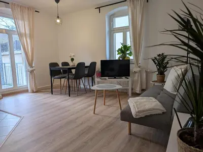 Ein Sitzbereich in der Unterkunft Ferienwohnung Lauber