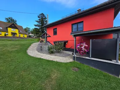 Ein Garten an der Unterkunft Ferienwohnung Rinno