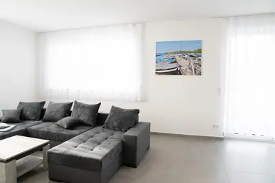 Ein Sitzbereich in der Unterkunft KoschenOase Wohnung mit Seeblick 4 Personen