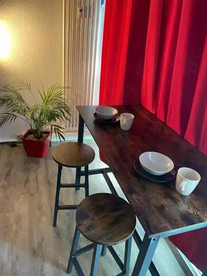 Ein Sitzbereich in der Unterkunft Cozy Apartment in City Center