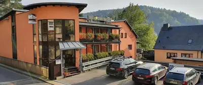 Ein allgemeiner Bergblick oder ein Berglick von des Hotels aus