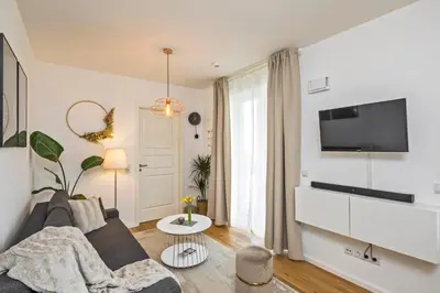 TV/Unterhaltungsangebot in der Unterkunft Stylishes Apartment für 4 mit Küche nahe Altstadt