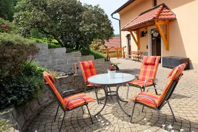 Ein Garten an der Unterkunft Panoramablick