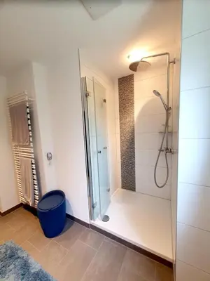 Ein Badezimmer in der Unterkunft Grossenhain Ferien