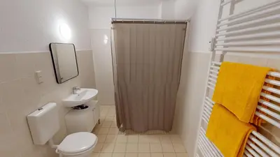 Ein Badezimmer in der Unterkunft 2-Raum-Appartement mit Balkon, WLAN