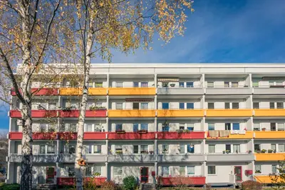 Das Gebäude in dem sich die Ferienwohnung befindet